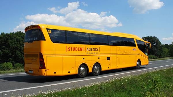 studentagency-cz-autobus-student-agency-zluty-doprava-1-orig